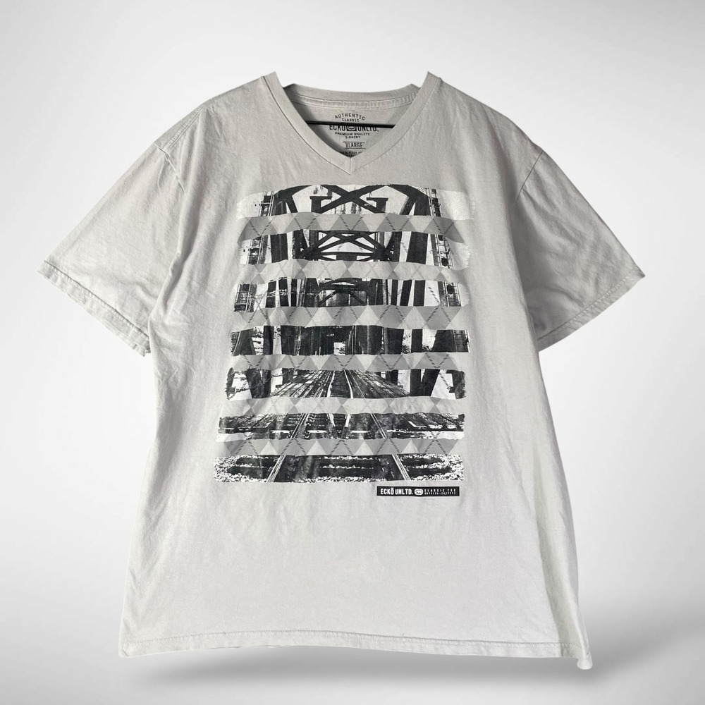 Ecko Unltd Mens XL Gray Bridge Argyle Graphic V Neck T Shirt Streetwear